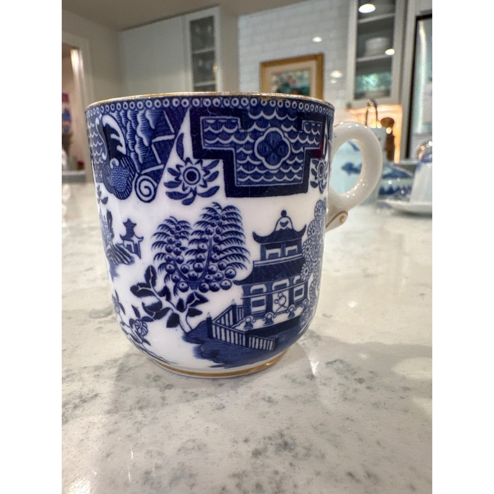 Royal Worcester Blue Willow Coffee Mug Tea Cup Gold Gilt Trim‎ England Vintage